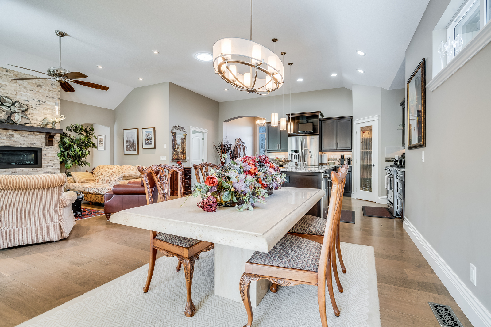 4543 Gallaghers Edgewood Court, Kelowna Property Listing