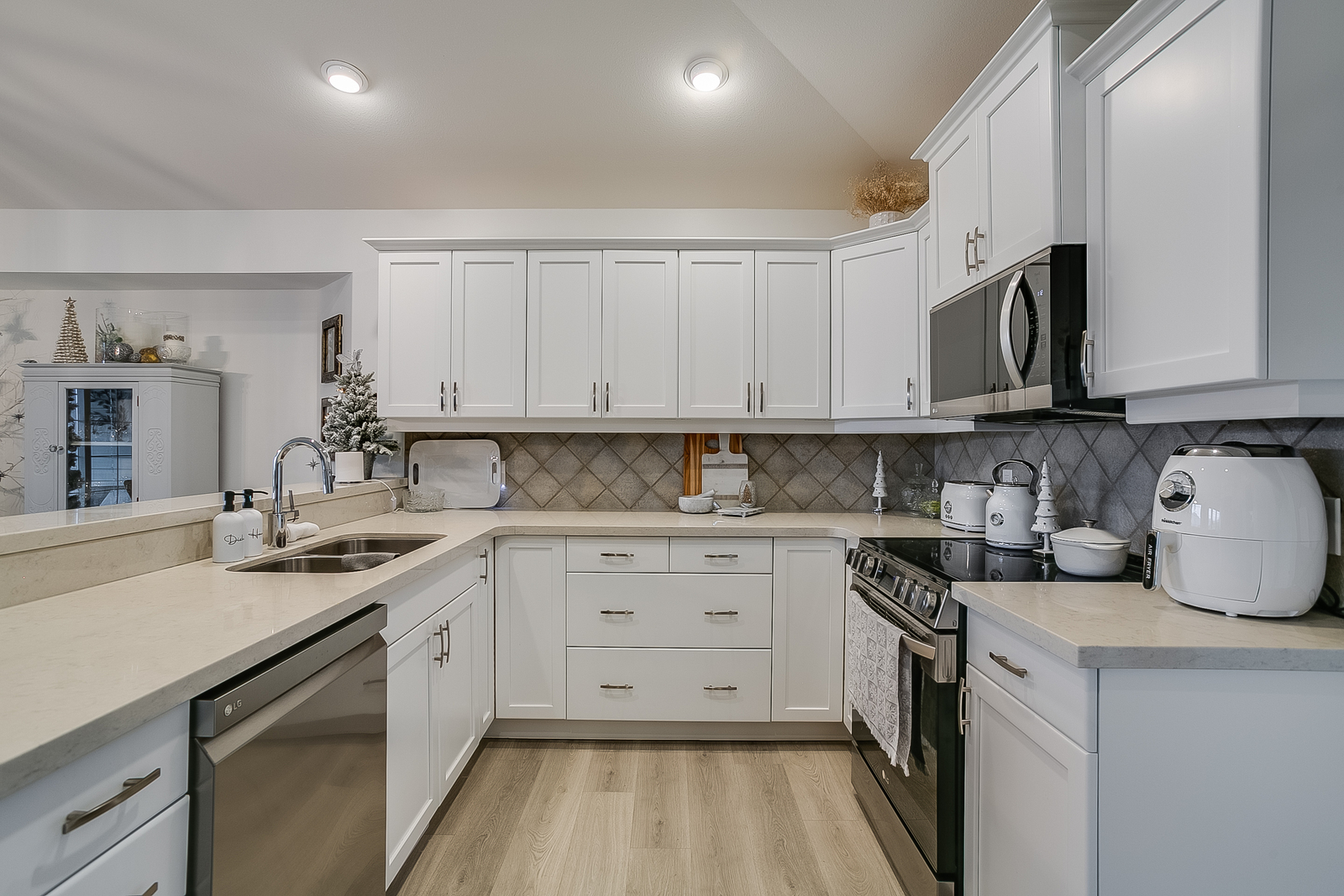 3037 Sageview Road, West Kelowna Property Listing