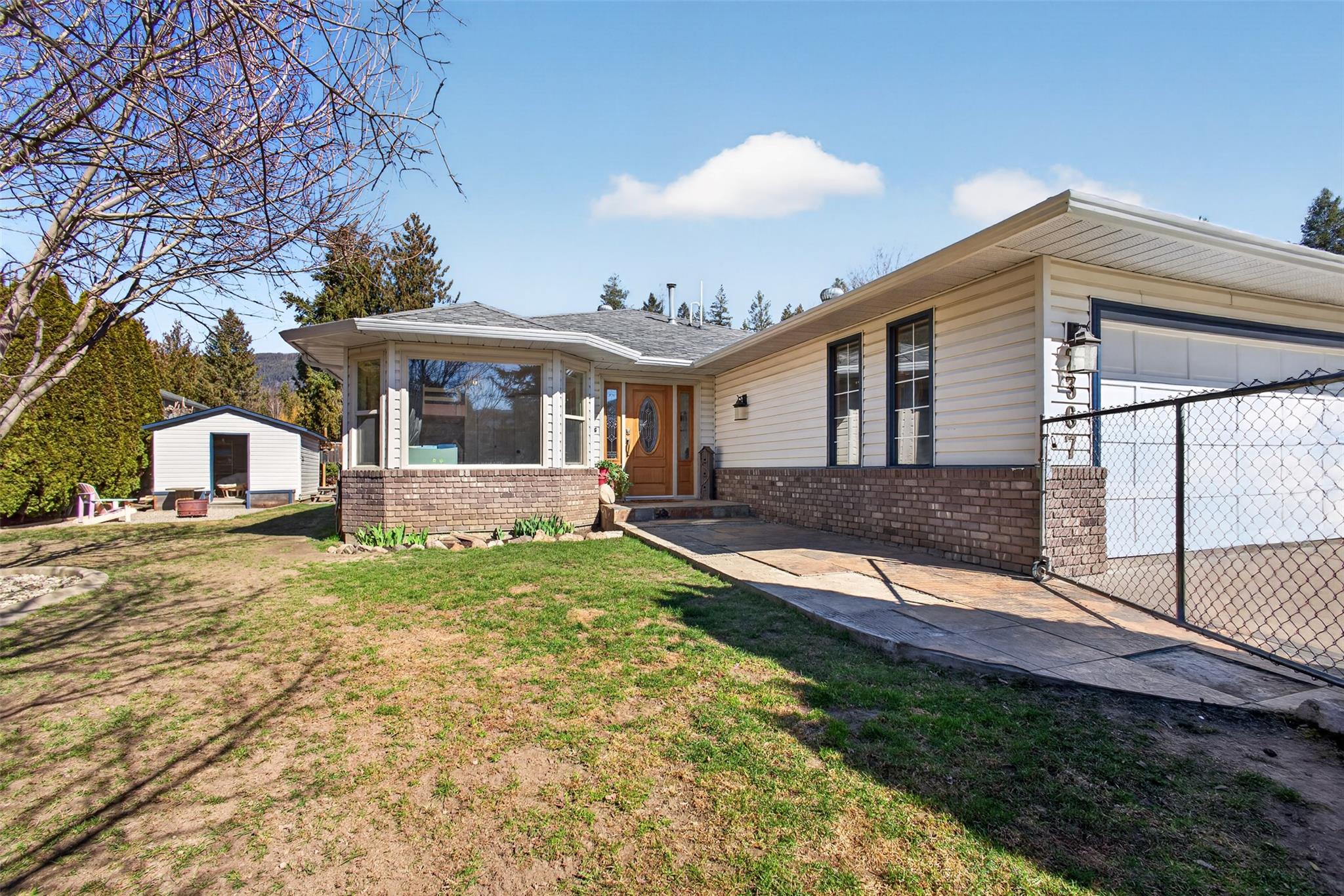 2367 Cedar Ridge Street, Lumby