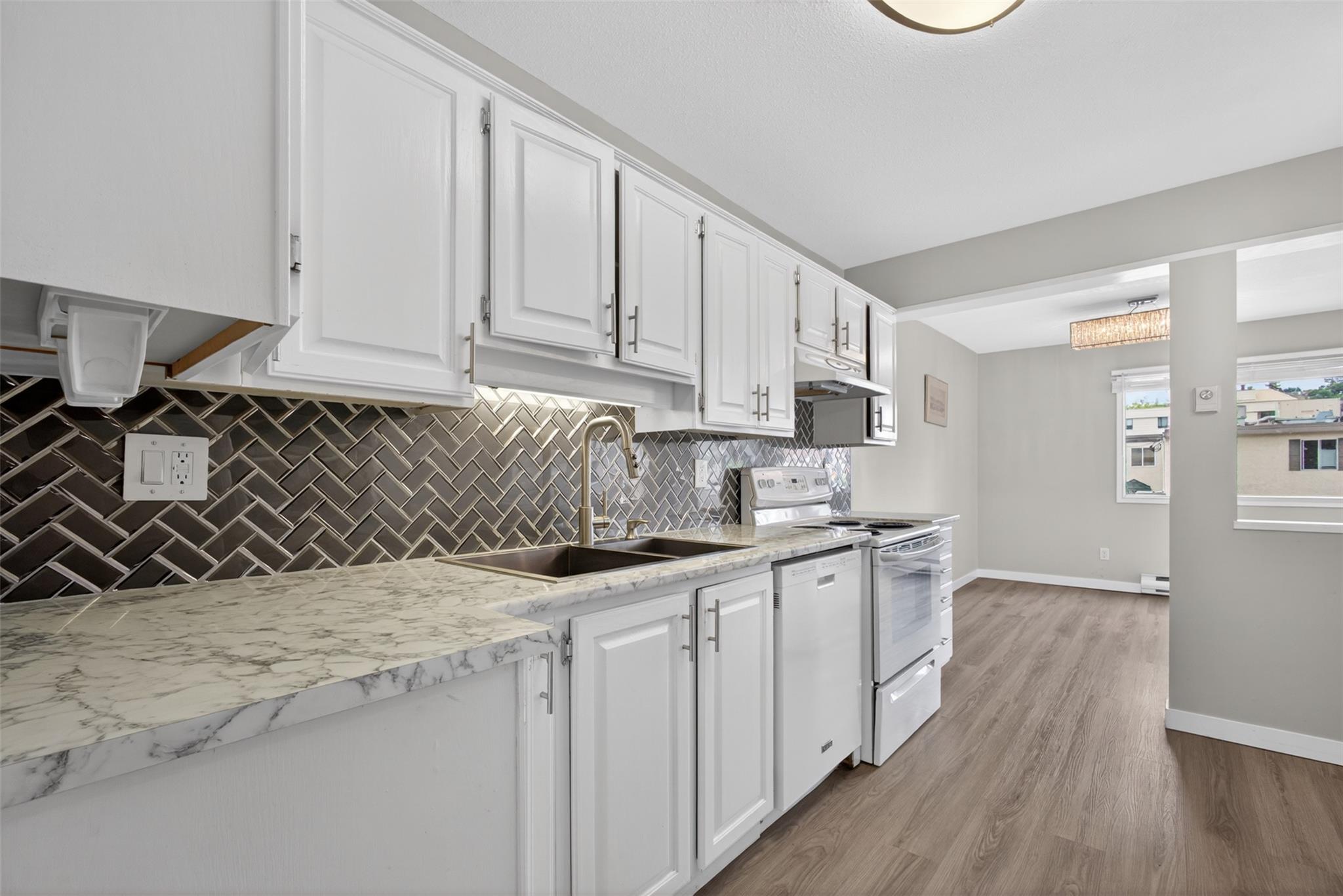1610 Gordon Drive #101, Kelowna