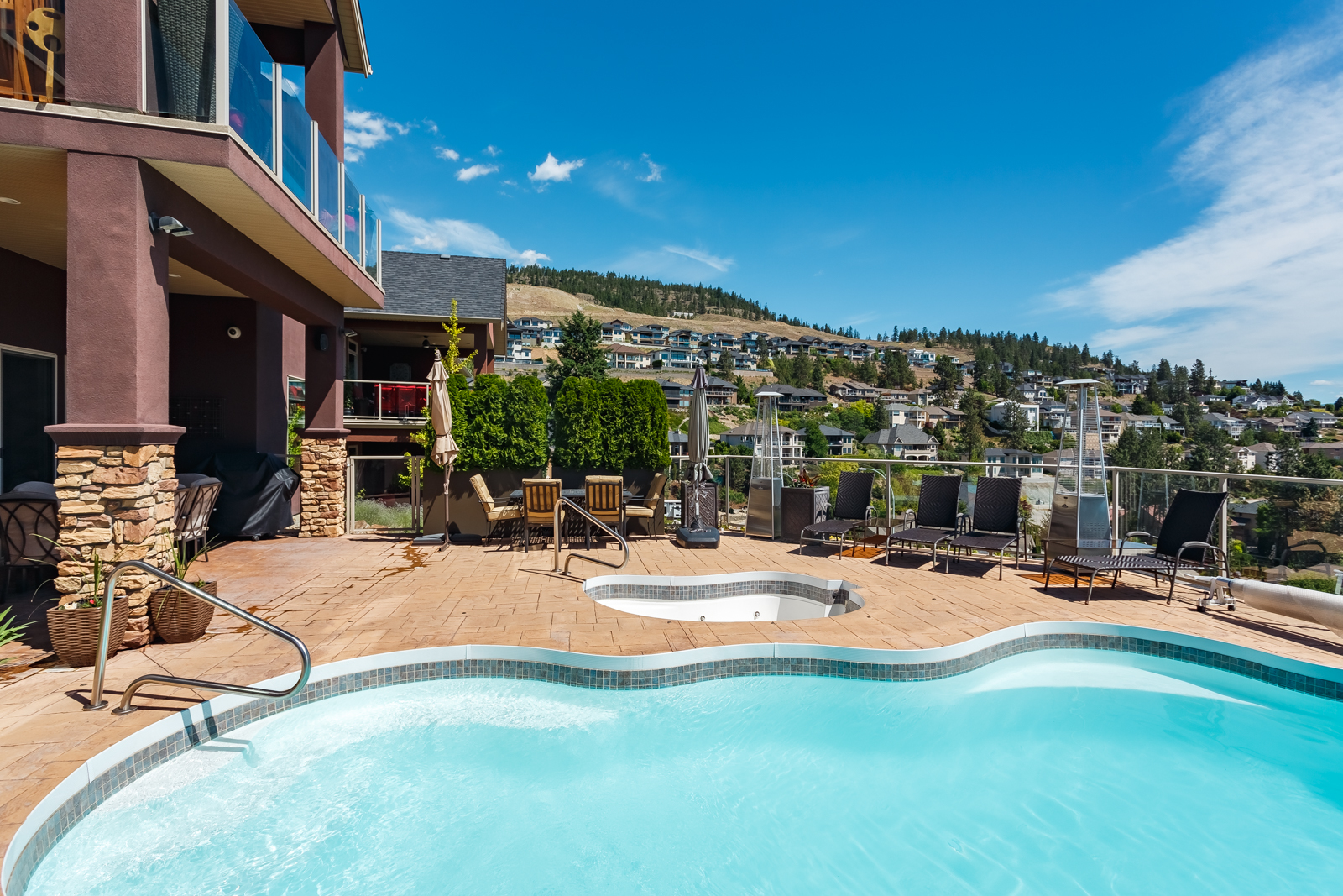 1498 Gregory Road, West Kelowna Property Listing