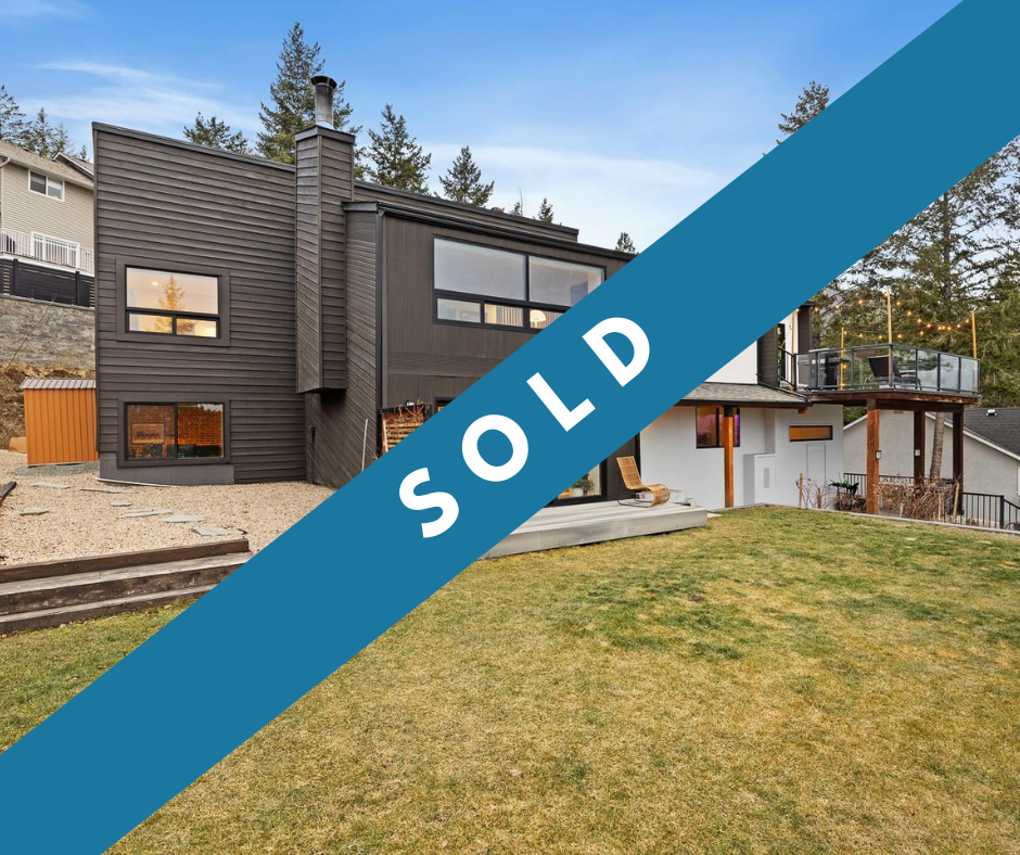 1632 Griffiths Place, West Kelowna